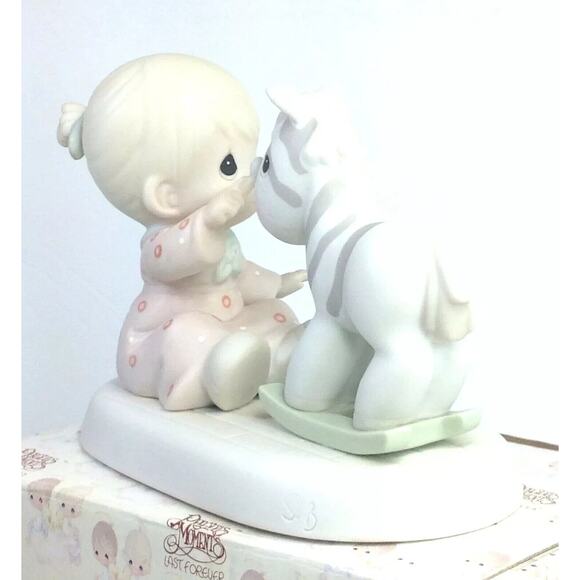 Precious Moments 1995 What A Difference You've Made In My Life Figurine 531138 - Picture 4 of 7